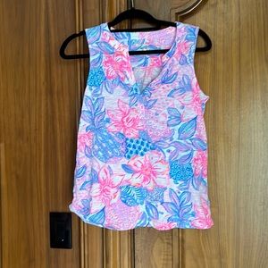 Lilly Pulitzer shirt size M